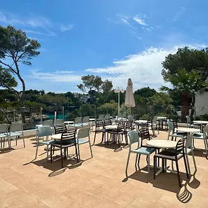 Otel Cabot Cala Ferrera ***