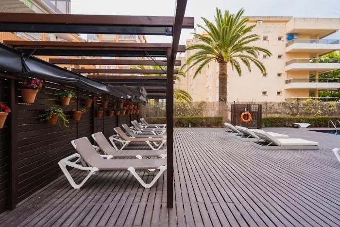 Magnolia Hotel - Adults Only 살루