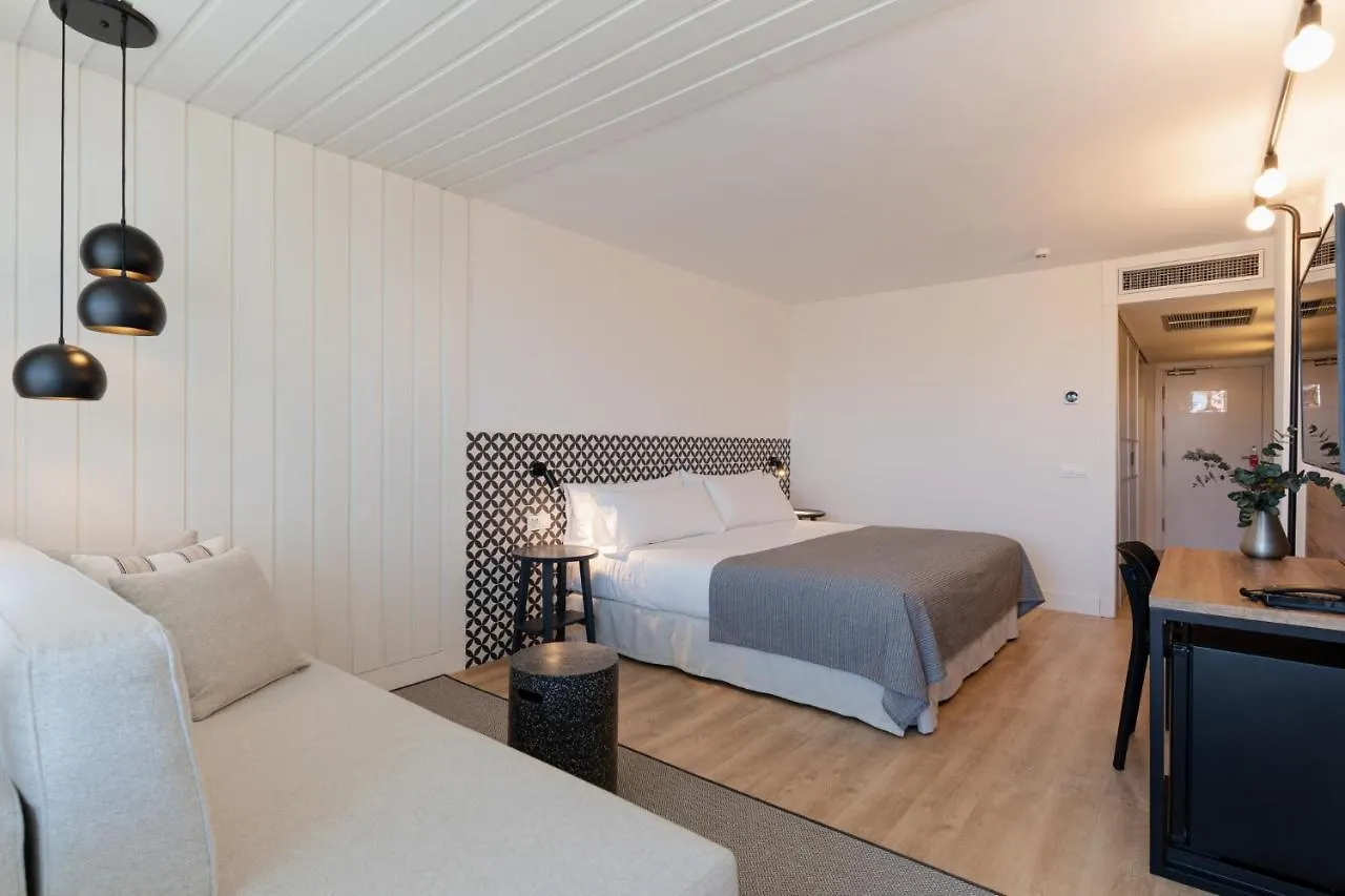 Magnolia Hotel - Adults Only 살루